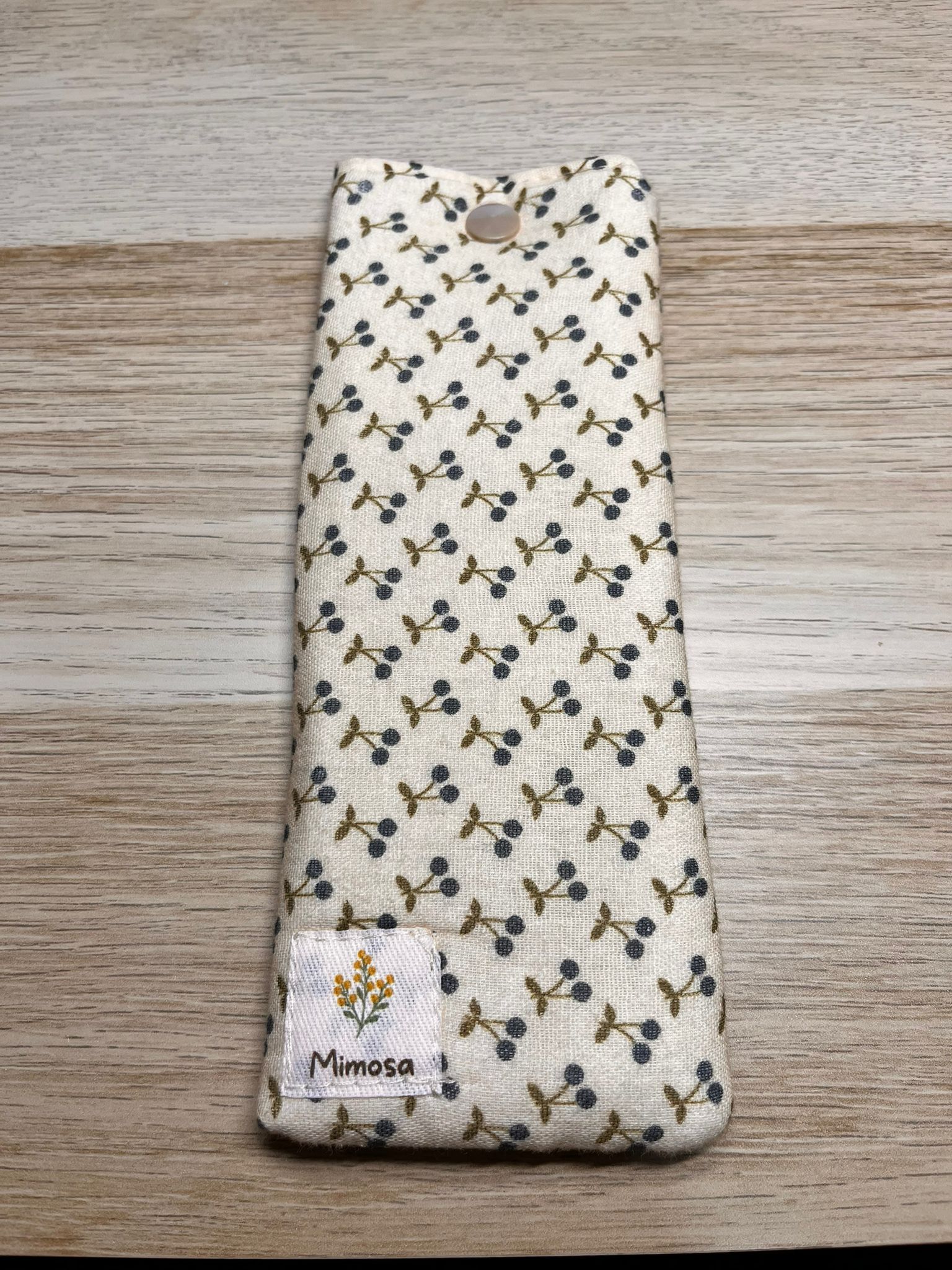 Funda gafas cerecitas