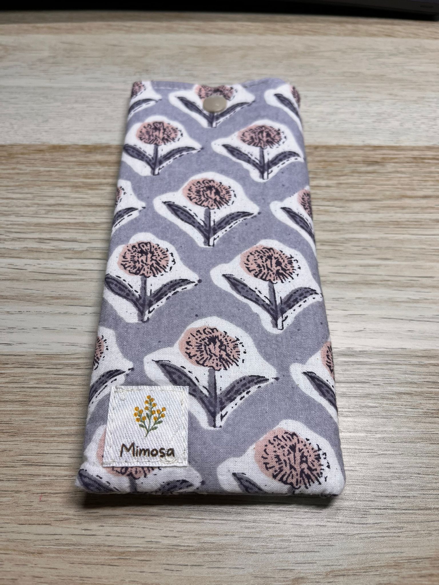 Funda Paula flor gris