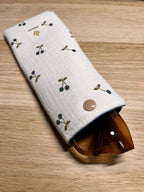 Funda gafas cerezas