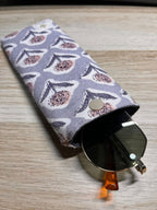Funda Paula flor gris