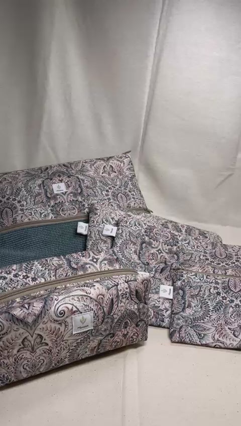 Estuche Lola Damasco
